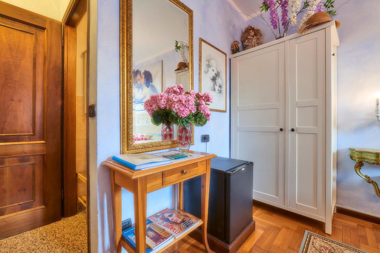 B&B - Foresteria - Frontelago Lake Como Манделло-дель-Ларио Экстерьер фото