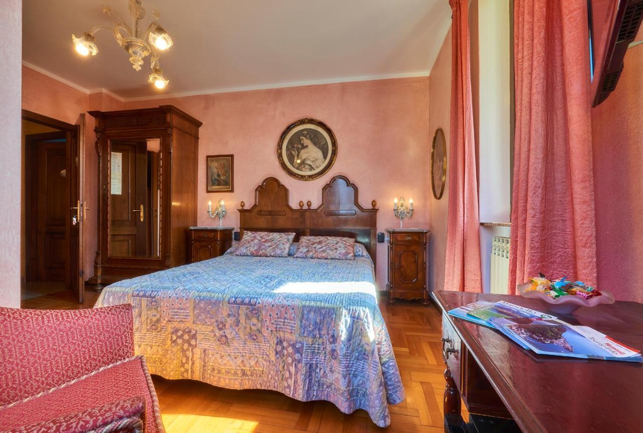 B&B - Foresteria - Frontelago Lake Como Манделло-дель-Ларио Экстерьер фото
