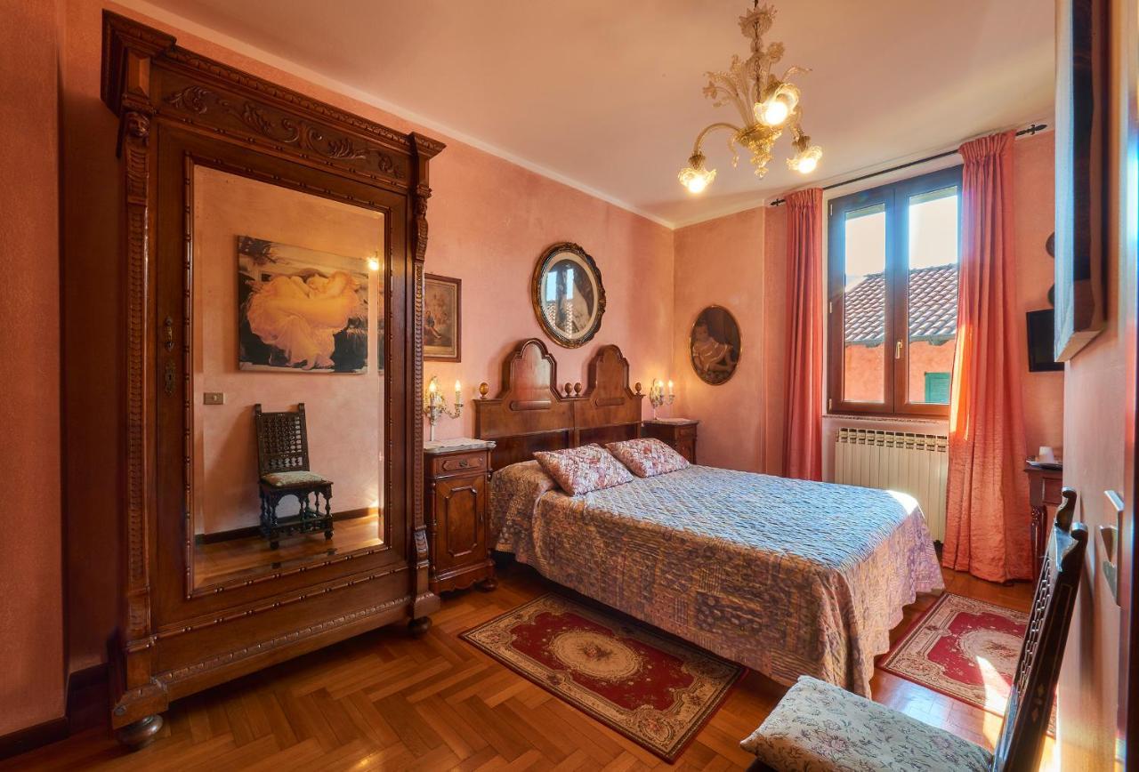 B&B - Foresteria - Frontelago Lake Como Манделло-дель-Ларио Экстерьер фото