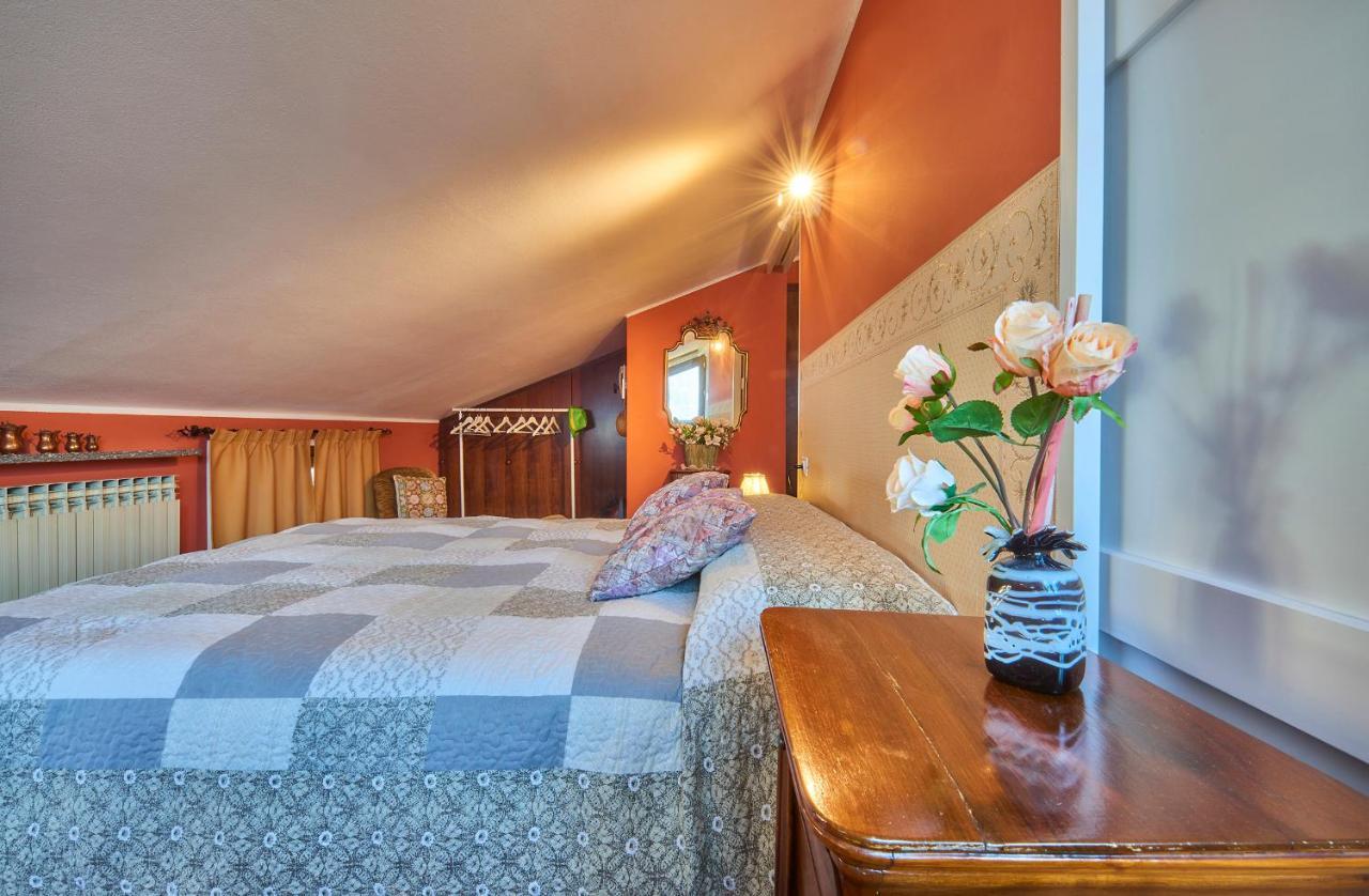 B&B - Foresteria - Frontelago Lake Como Манделло-дель-Ларио Экстерьер фото