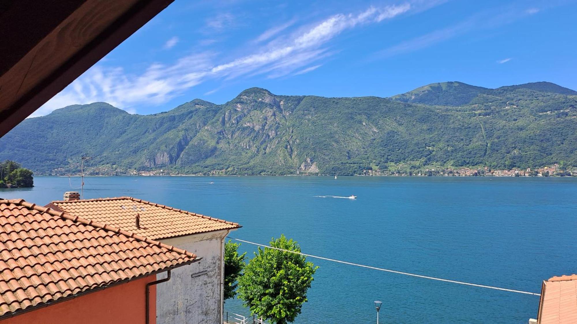 B&B - Foresteria - Frontelago Lake Como Манделло-дель-Ларио Номер фото