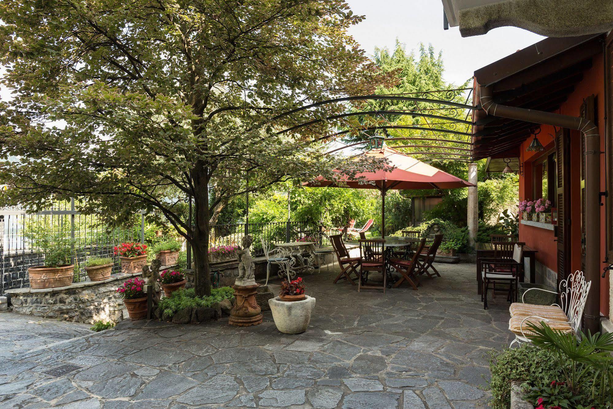 B&B - Foresteria - Frontelago Lake Como Манделло-дель-Ларио Экстерьер фото