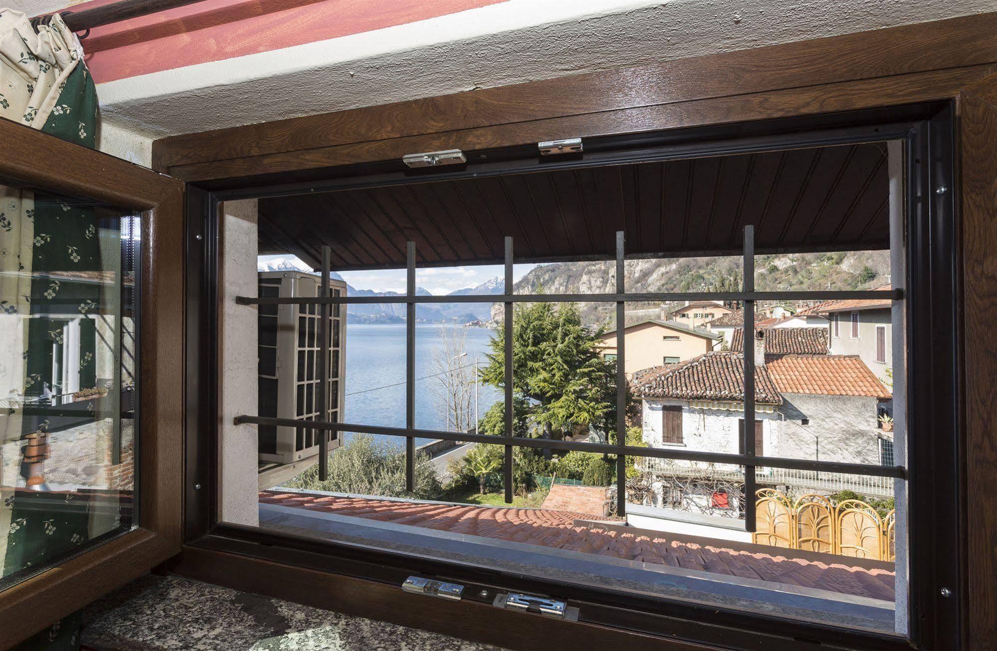 B&B - Foresteria - Frontelago Lake Como Манделло-дель-Ларио Экстерьер фото